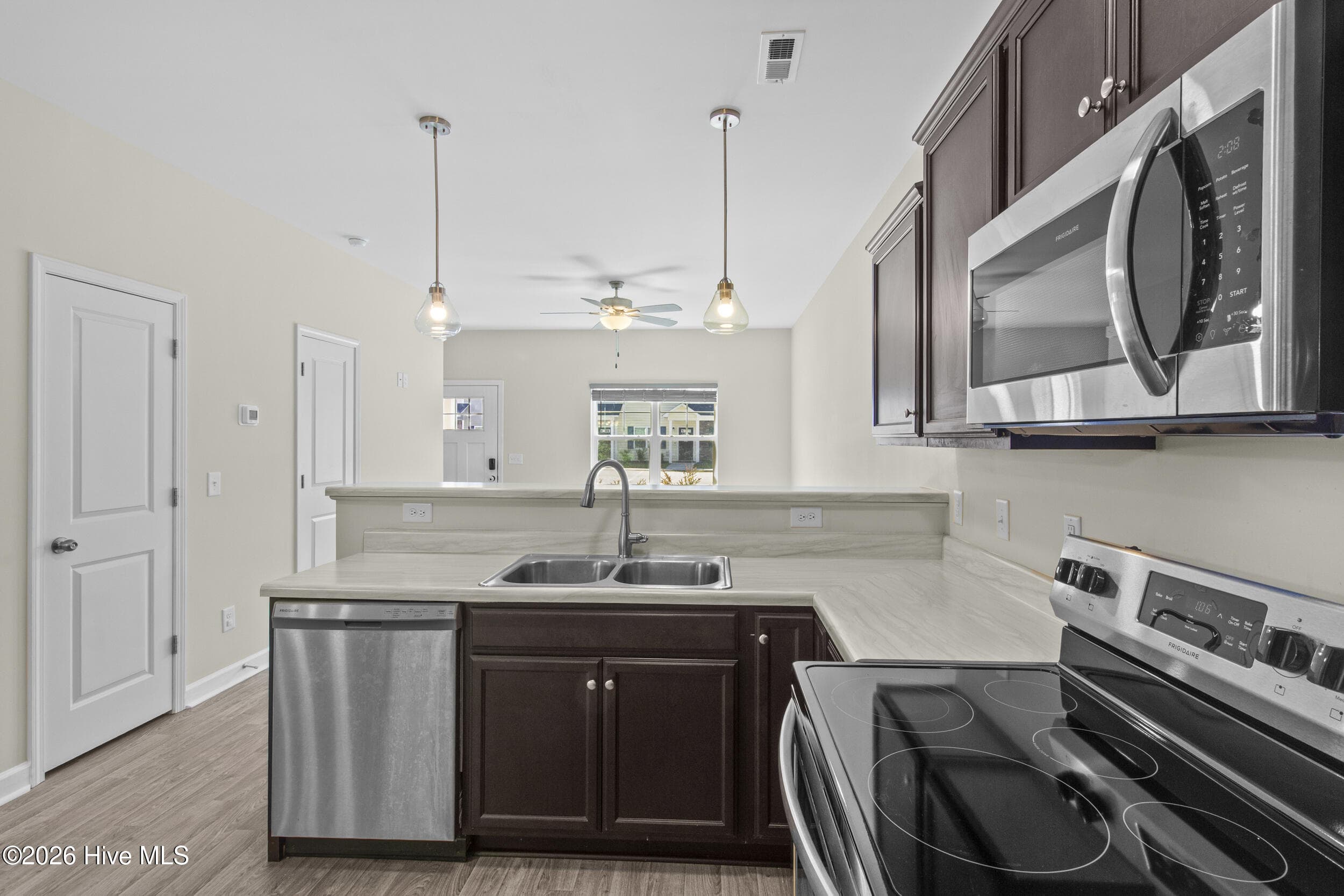 Townhouse at 109 Jaydn Drive E, Jacksonville, NC 28546, Jacksonville, photo 19 of 38