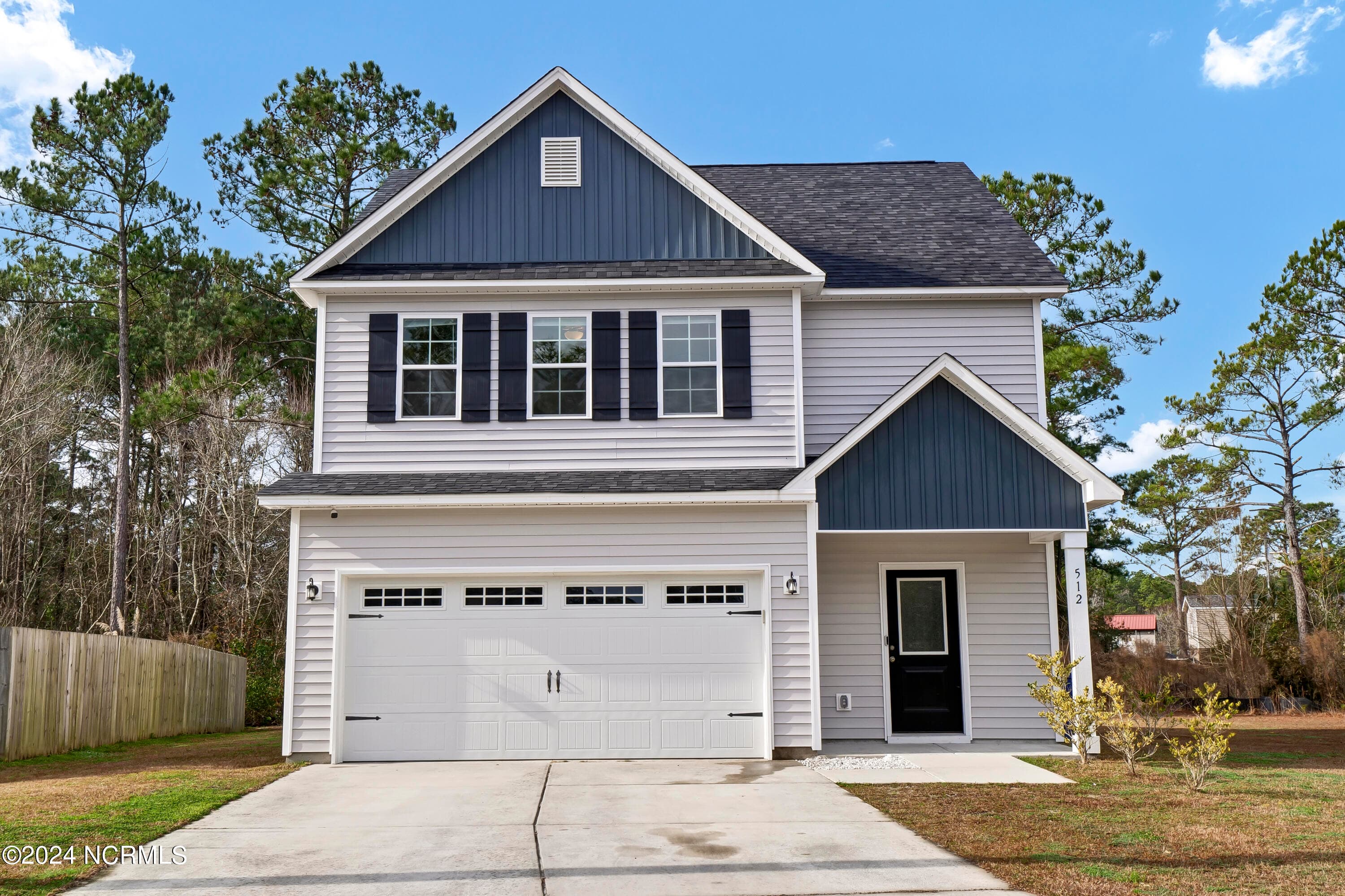 Single Family Residence at 512 Everett Glades, Sneads Ferry, NC 28460, photo 4 of 68