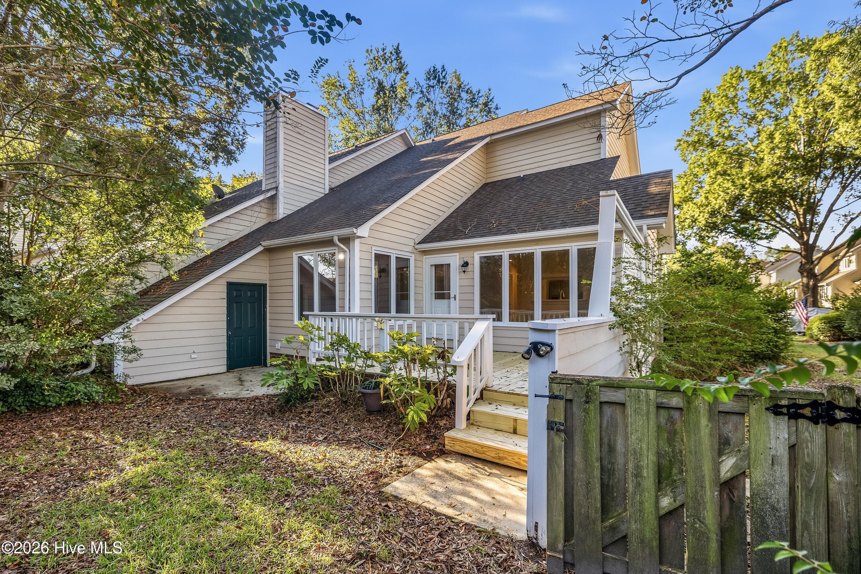 Townhouse at 323 Wimbledon Court, Wilmington, NC 28412, Wilmington, photo 36 of 41
