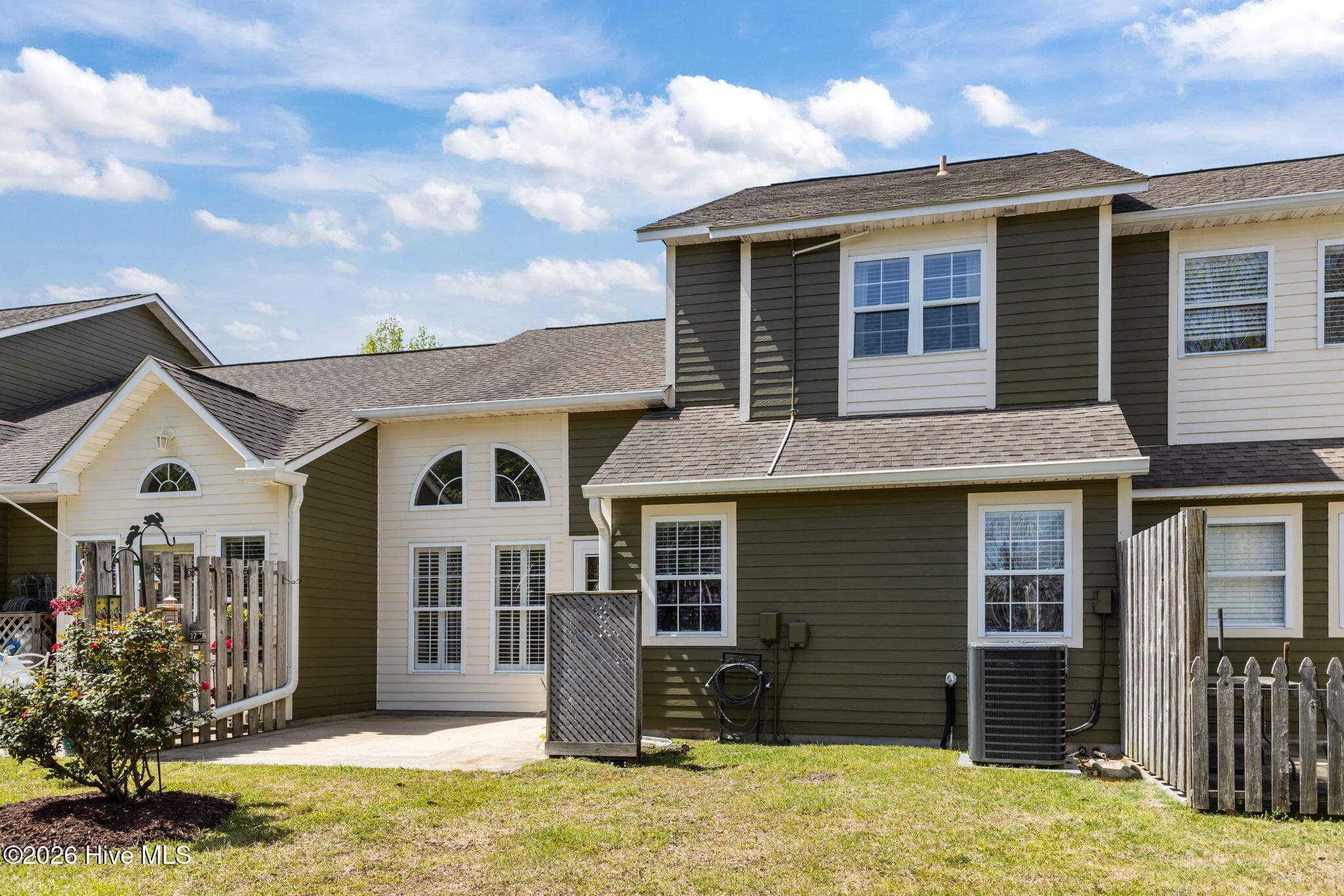 Condominium at 1202 Cedarwood Village, Morehead City, NC 28557, photo 3 of 4
