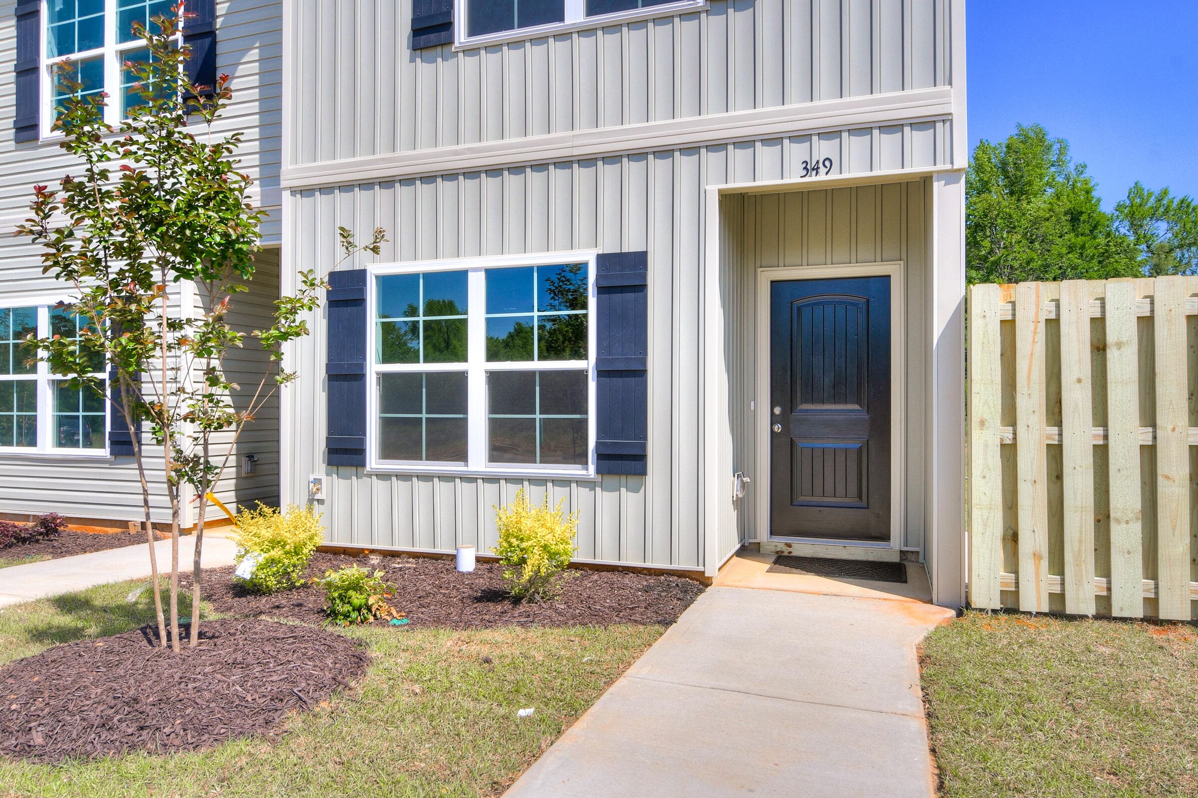 Townhouse at 103 Constitution Circle Drive C, Washington, GA 30673, photo 3 of 25
