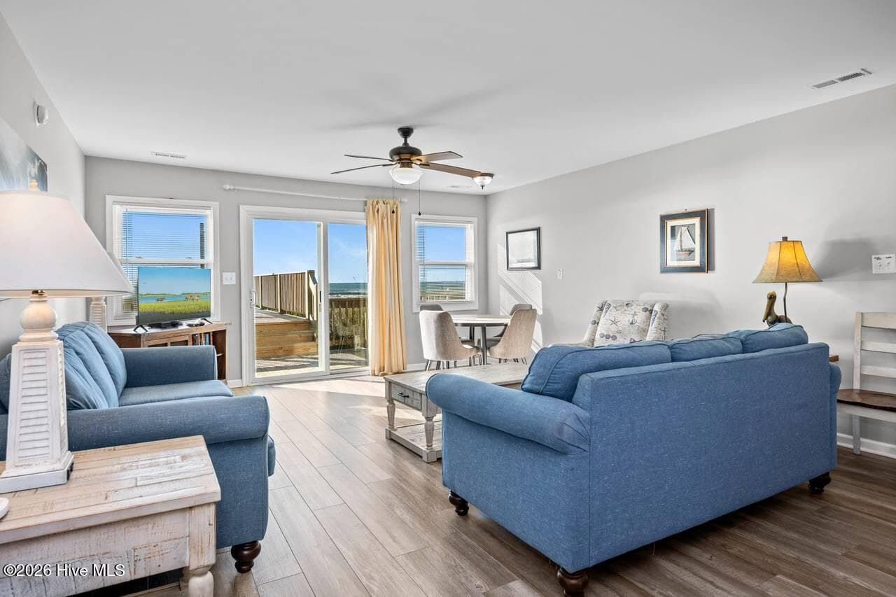Single Family Residence at 2005 Ocean Drive, Emerald Isle, NC 28594, photo 28 of 31