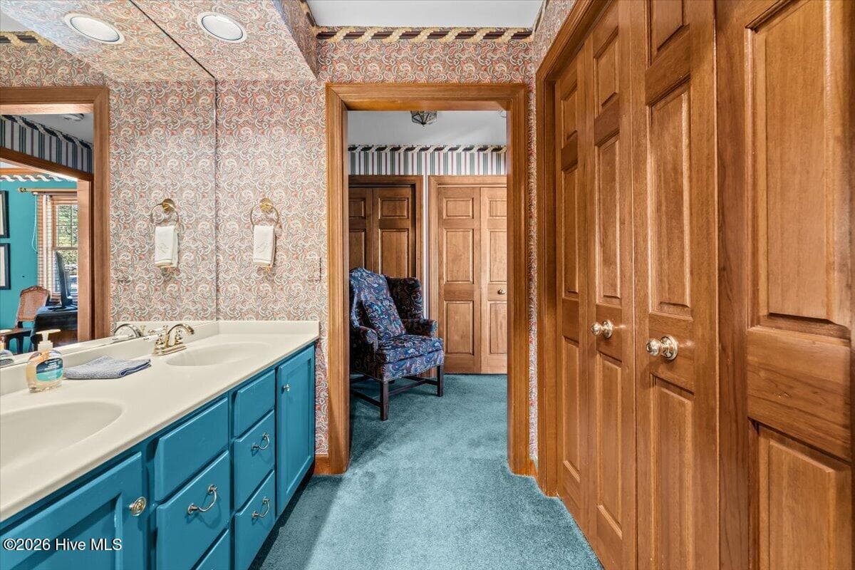 4th bathroom ensuite - 50 Cochrane Castle Circle, Southern Pines, NC 28387