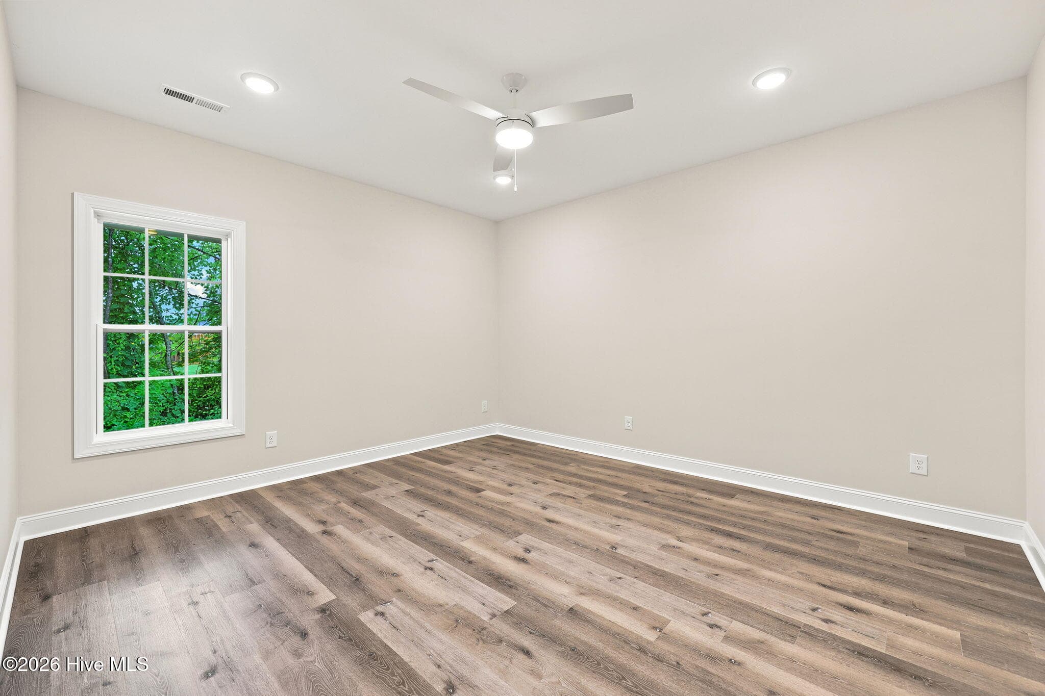 Townhouse at 2020 Dartford Drive A, Greenville, NC 27834, photo 37 of 122