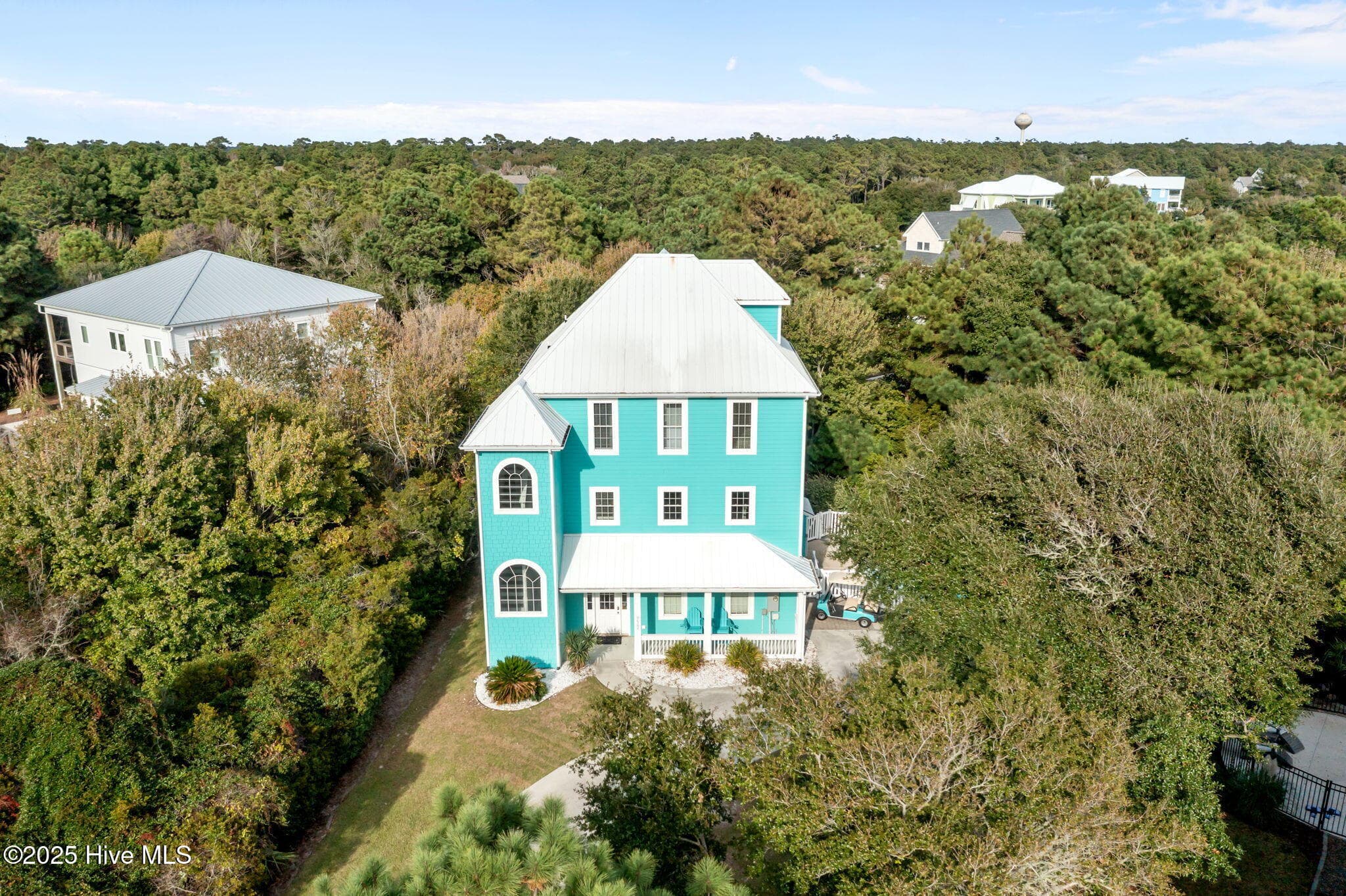 Single Family Residence at 9902 Colonel Hanson Court, Emerald Isle, NC 28594, photo 2 of 56