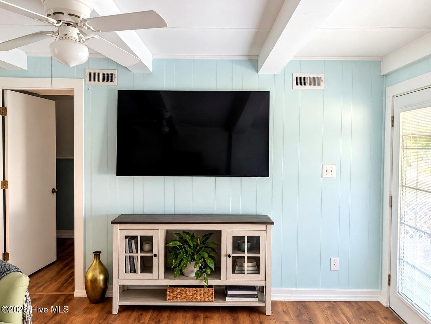 Single Family Residence at 2033 Waterloo Street SW, Ocean Isle Beach, NC 28469, photo 17 of 40