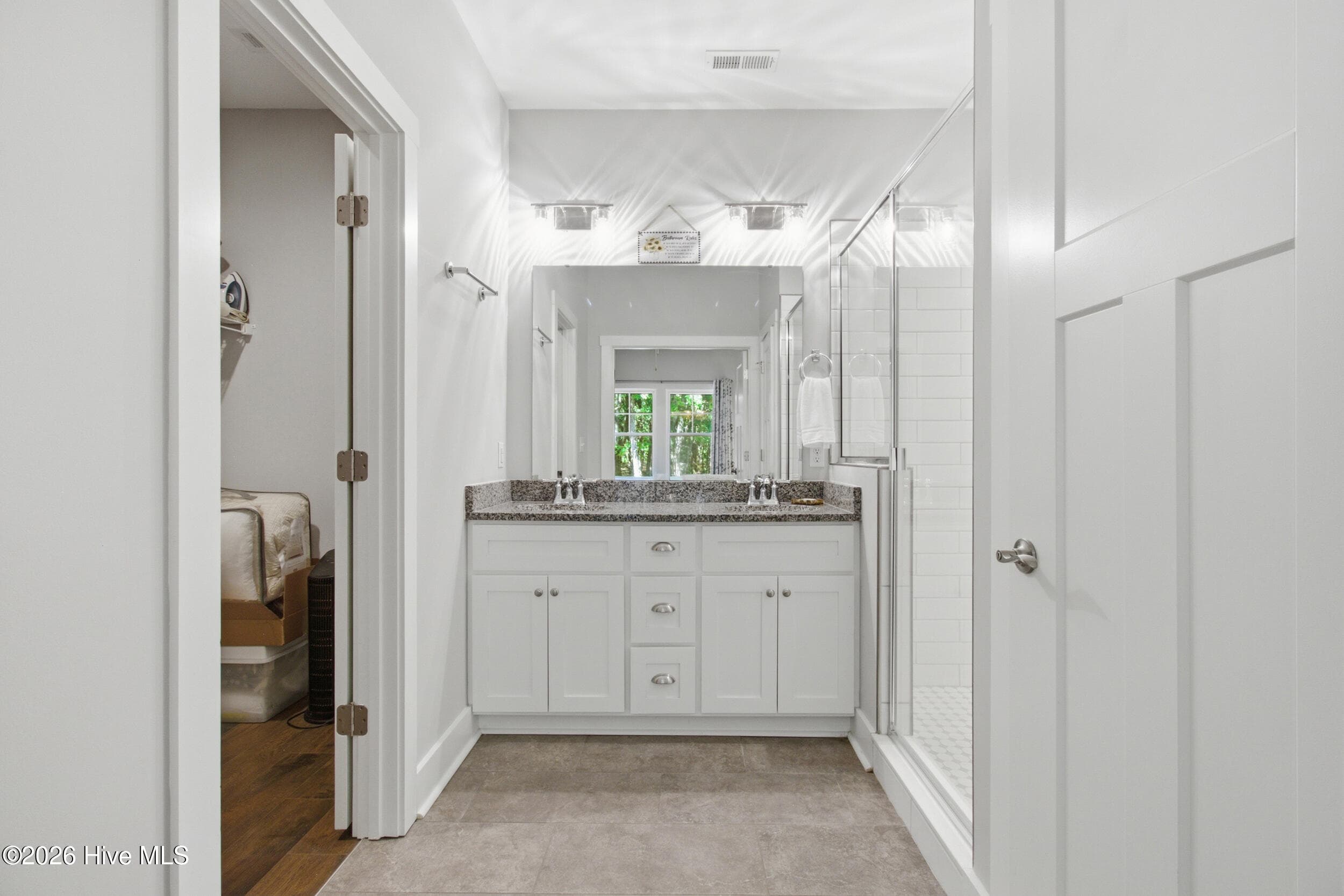 Owners Bathroom - 1207 Barkentine Drive, New Bern, NC 28560
