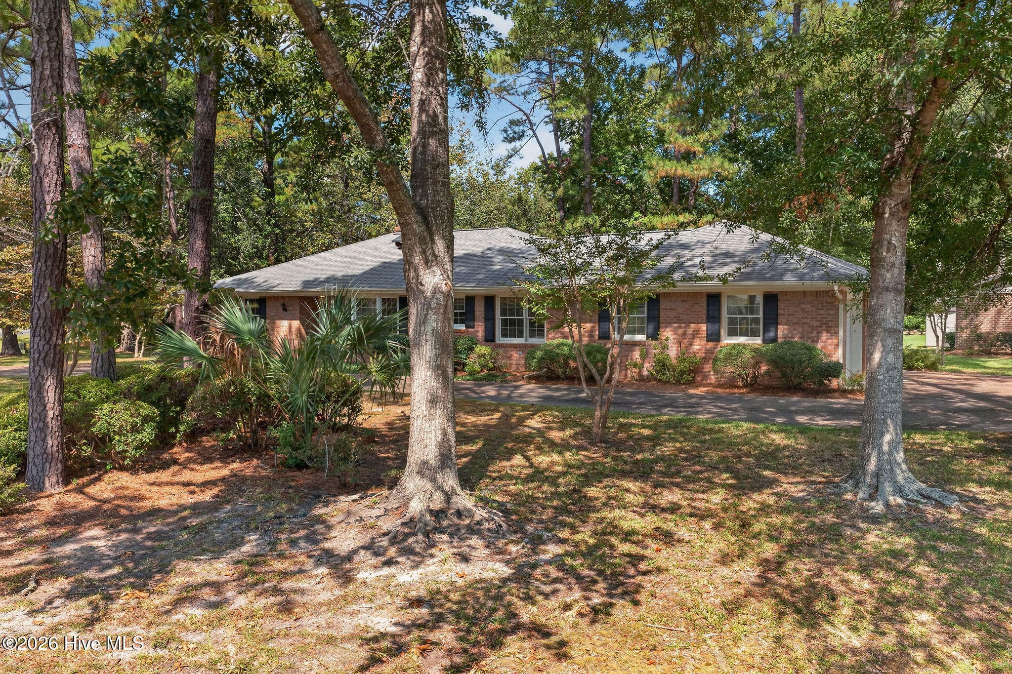 Single Family Residence at 21 Carolina Shores Drive, Carolina Shores, NC 28467, photo 6 of 45