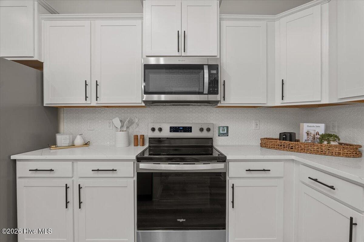Single Family Residence at 2034 April Dawn Trail, Thomson, GA 30824, photo 13 of 123