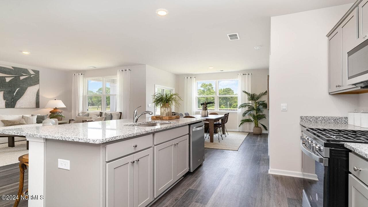Single Family Residence at 1083 Woods Crossing Road SW, Supply, NC 28462, photo 5 of 24