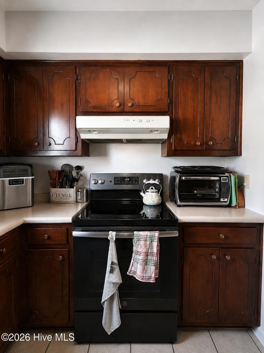 Townhouse at 117 Quarterdeck Townes, New Bern, NC 28562, New Bern, photo 5 of 22