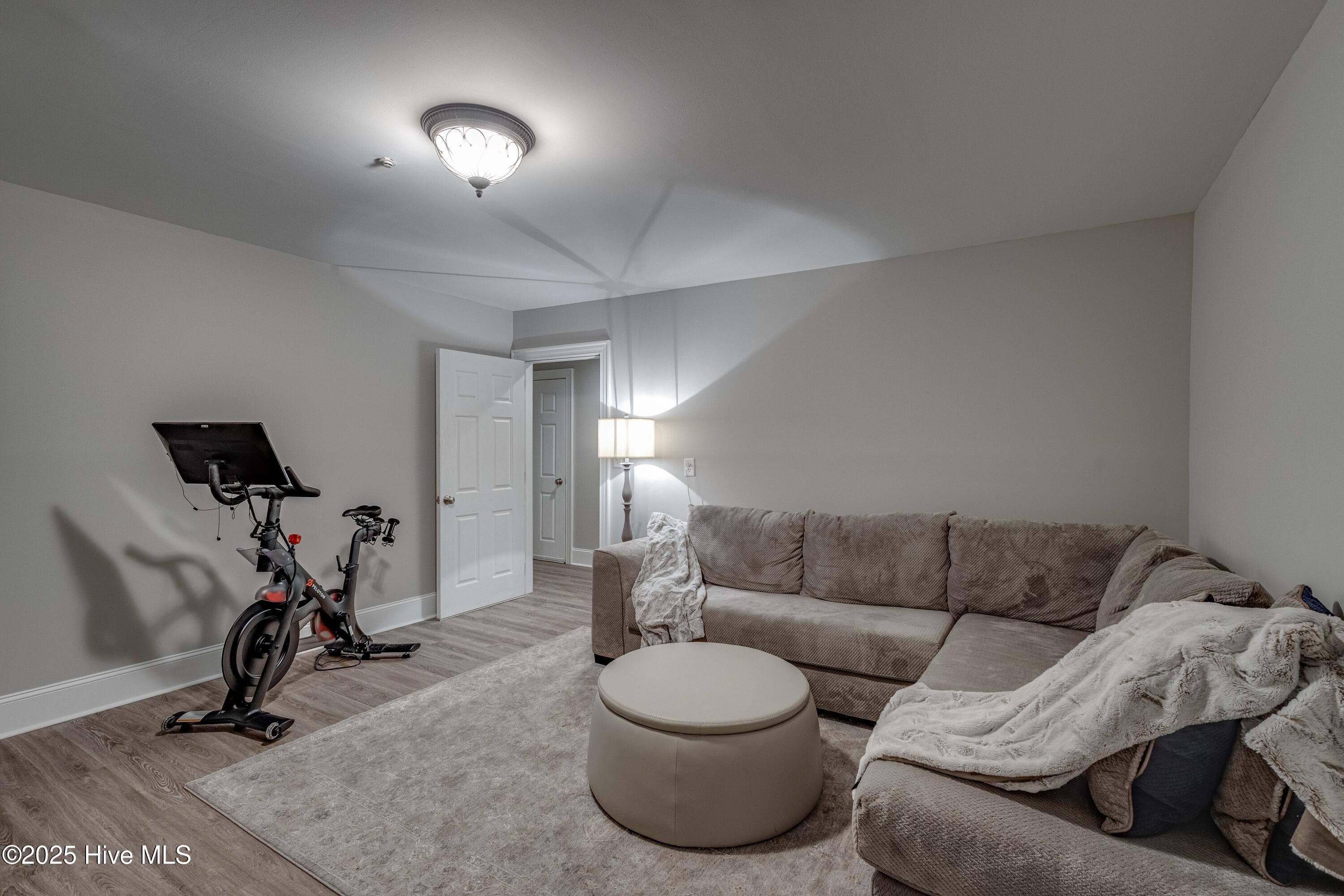 Bottom Floor Flex Room - 207 S Academy Street, Washington, NC 27889