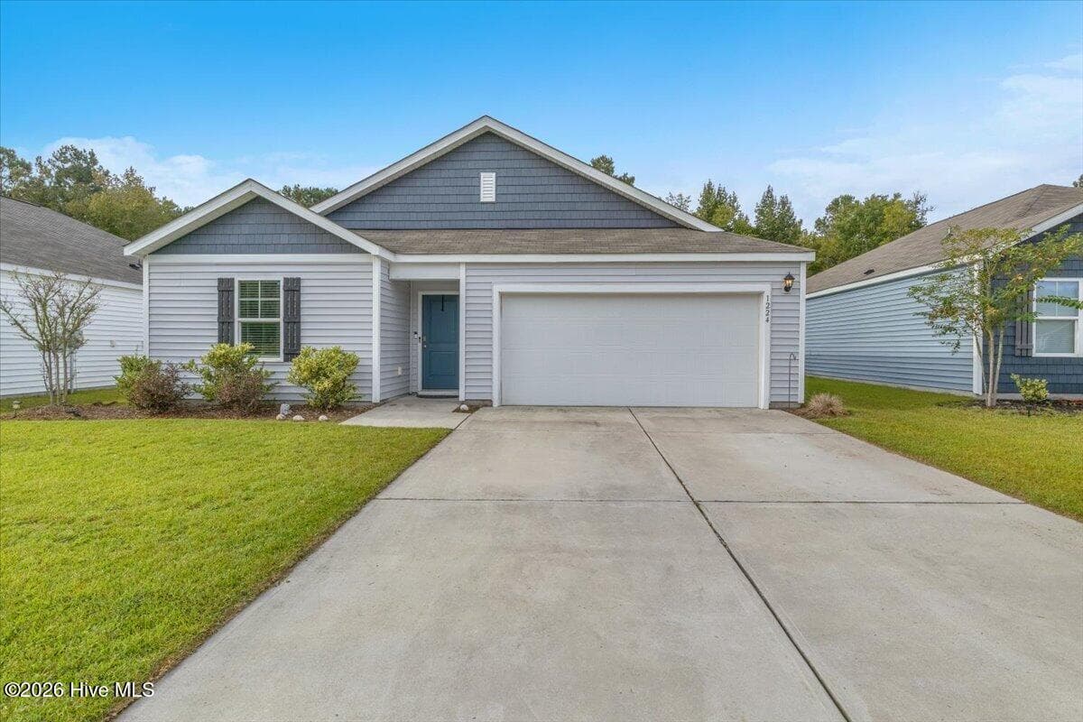 Single Family Residence at 1224 Hidden Creek Drive NE, Leland, NC 28451