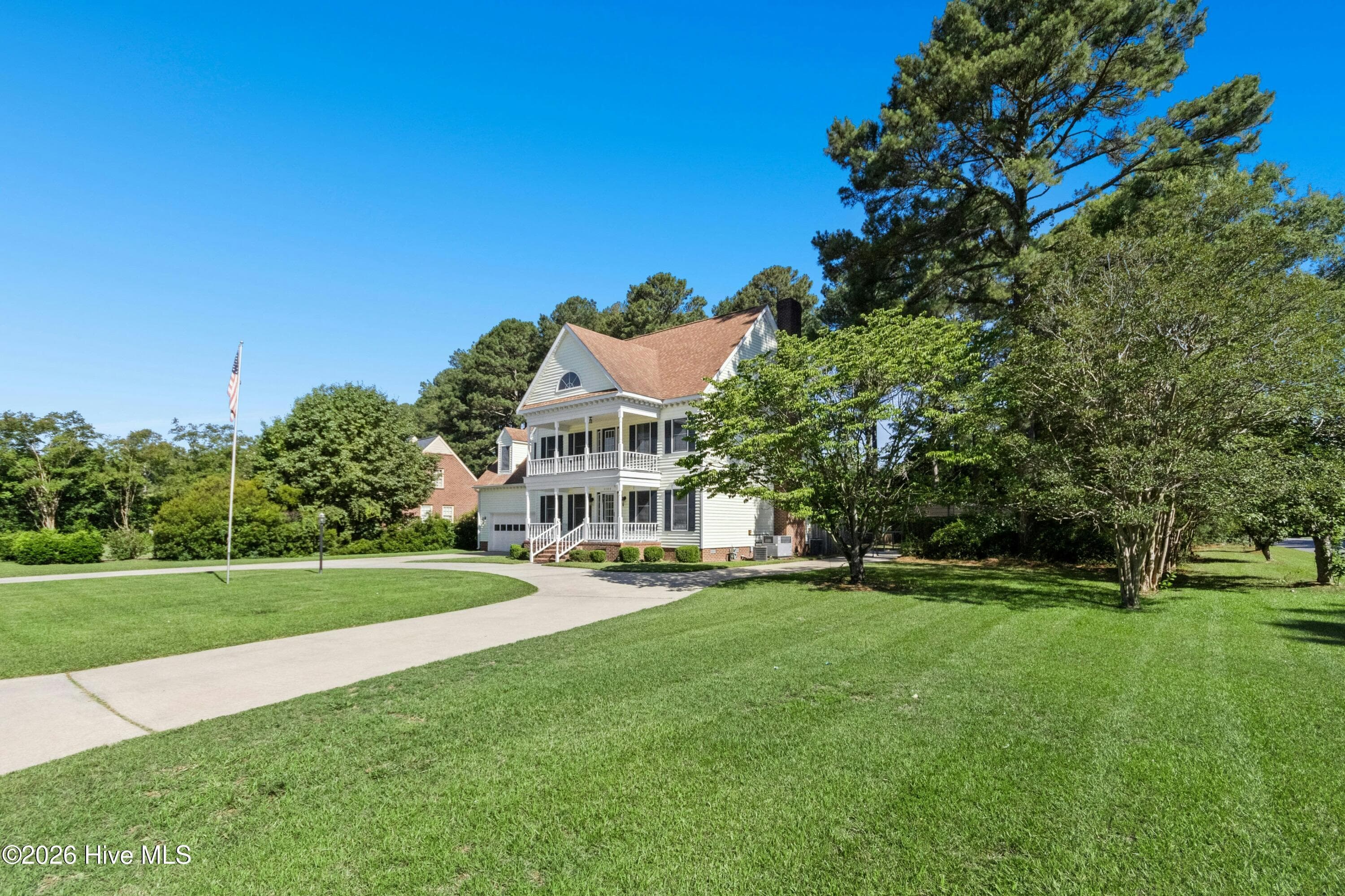 Single Family Residence at 1100 Kensington Avenue NW, Wilson, NC 27896, photo 3 of 37