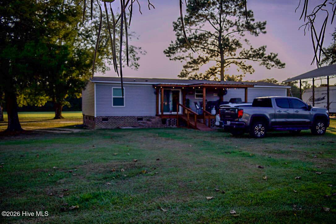 Manufactured Home at 1227 Mclean Road, Lumberton, NC 28358, Lumberton, photo 5 of 32