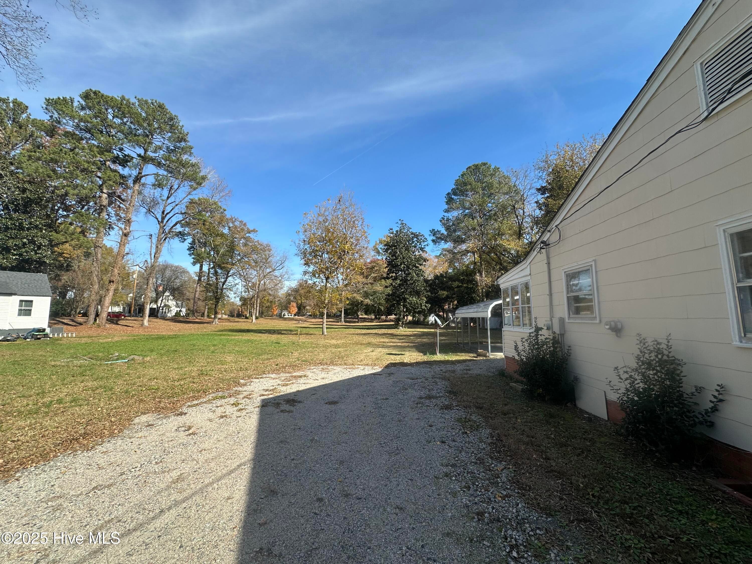 Single Family Residence at 412 Lanoca Avenue, Laurinburg, NC 28352, photo 3 of 24