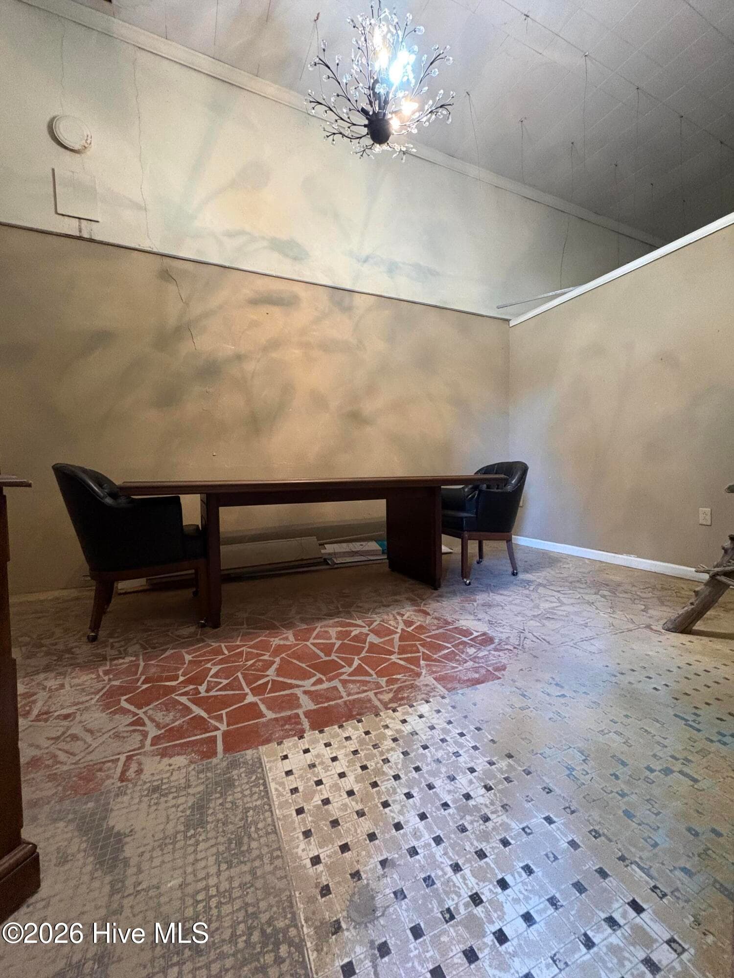 1st Room in Office space - 311 S Road Street, Elizabeth City, NC 27909