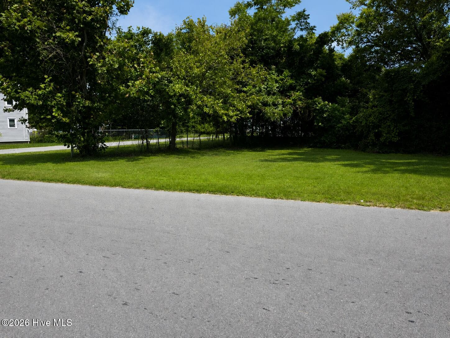 Residential Lot at 824 Chapman Street, New Bern, NC 28560, photo 3 of 5