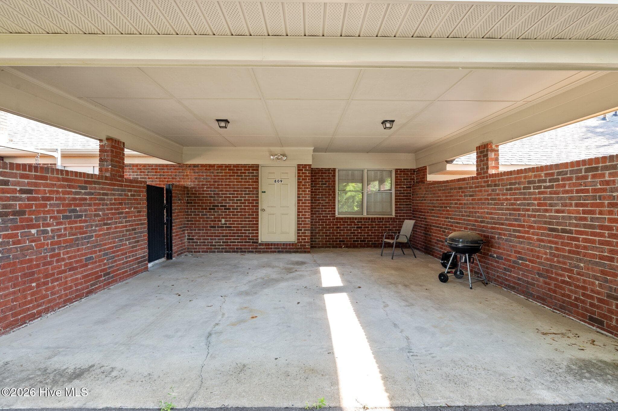 Townhouse at 809 Greenbriar Road, Kinston, NC 28501, photo 17 of 47