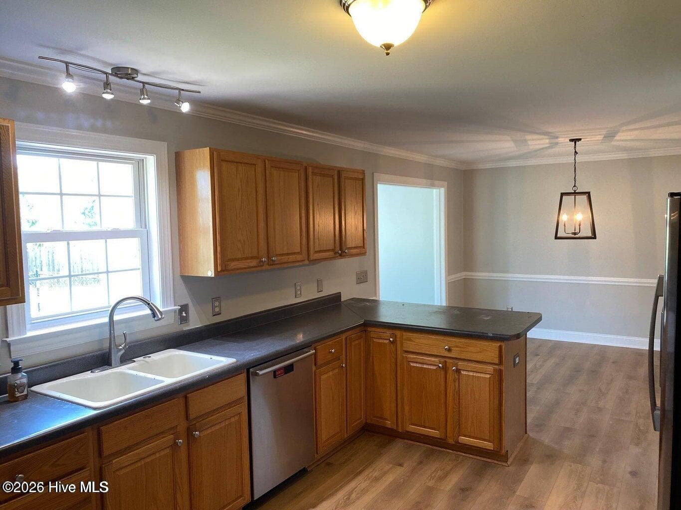 Single Family Residence at 1149 Stone Creek Drive, Greenville, NC 27858, photo 11 of 19