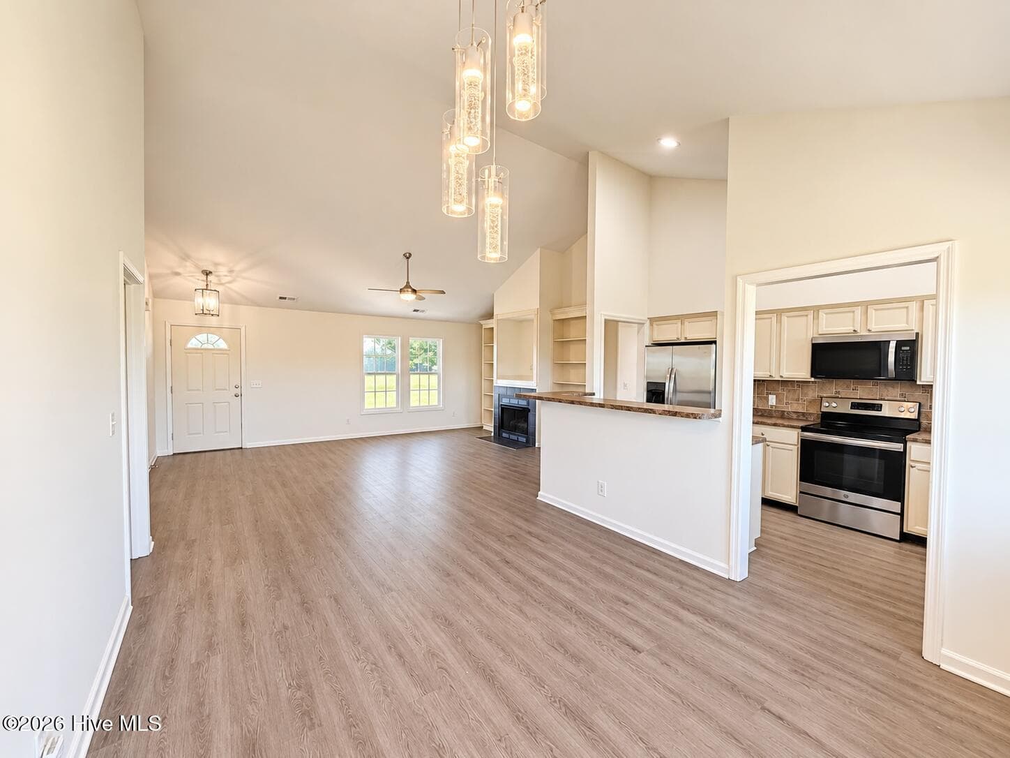 Single Family Residence at 304 Caleb Court, Beulaville, NC 28518, photo 7 of 30