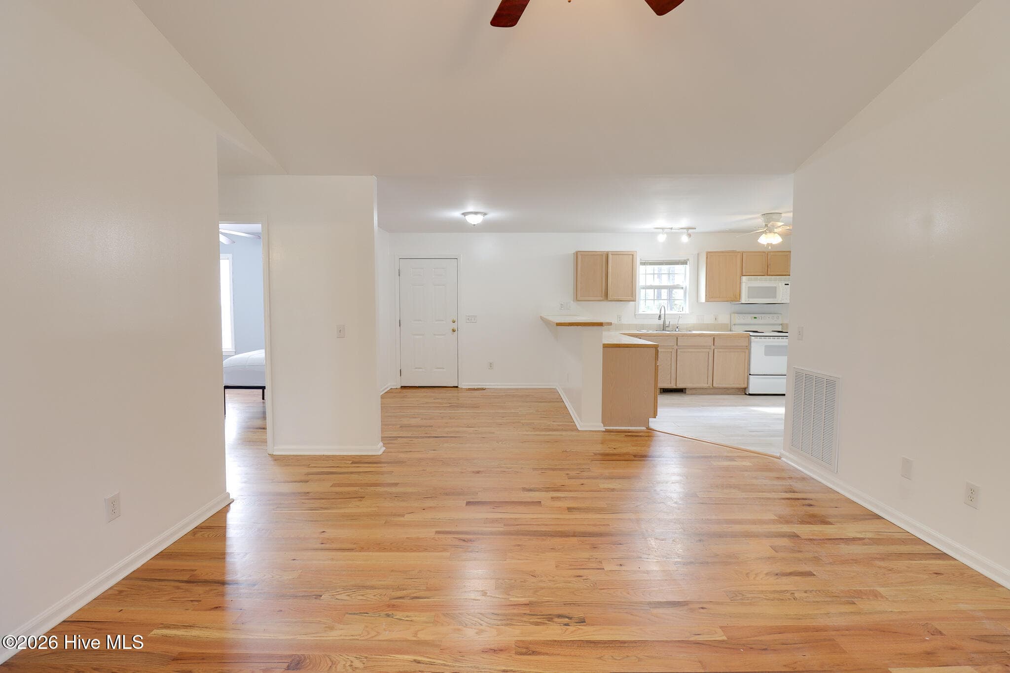 Single Family Residence at 668 Westwood Road, Southport, NC 28461, photo 5 of 30