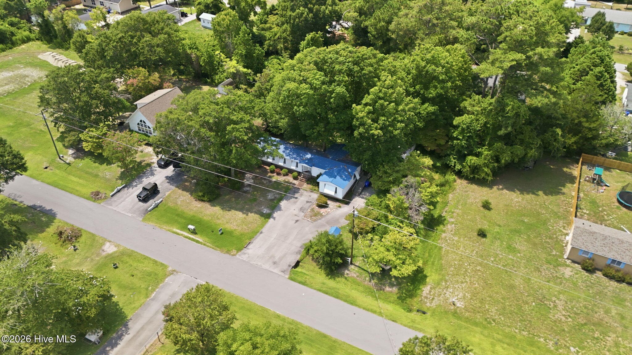 Manufactured Home at 114 Lejeune Road, Cape Carteret, NC 28584, photo 51 of 57