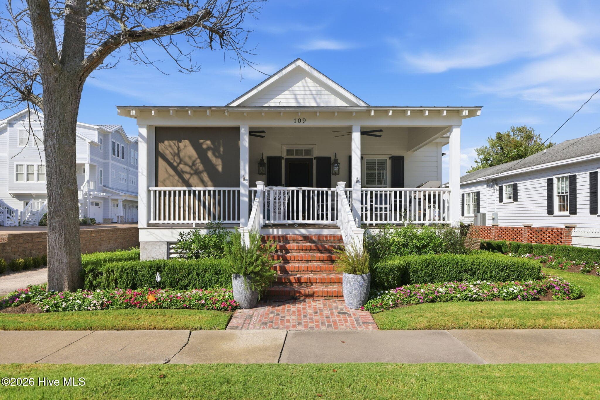 Single Family Residence at 109 Broad Street, Beaufort, NC 28516, photo 2 of 41