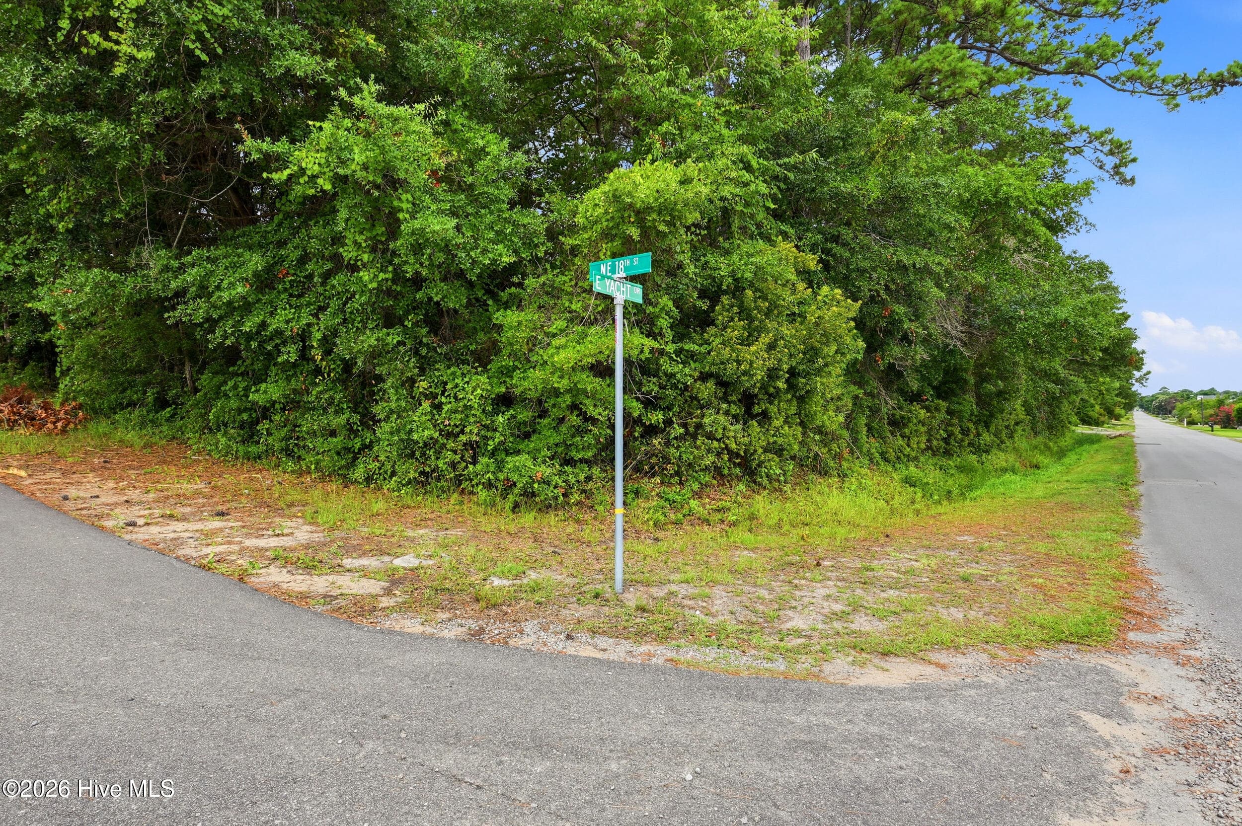 1705 38 E Yacht Drive, Oak Island, NC 28465