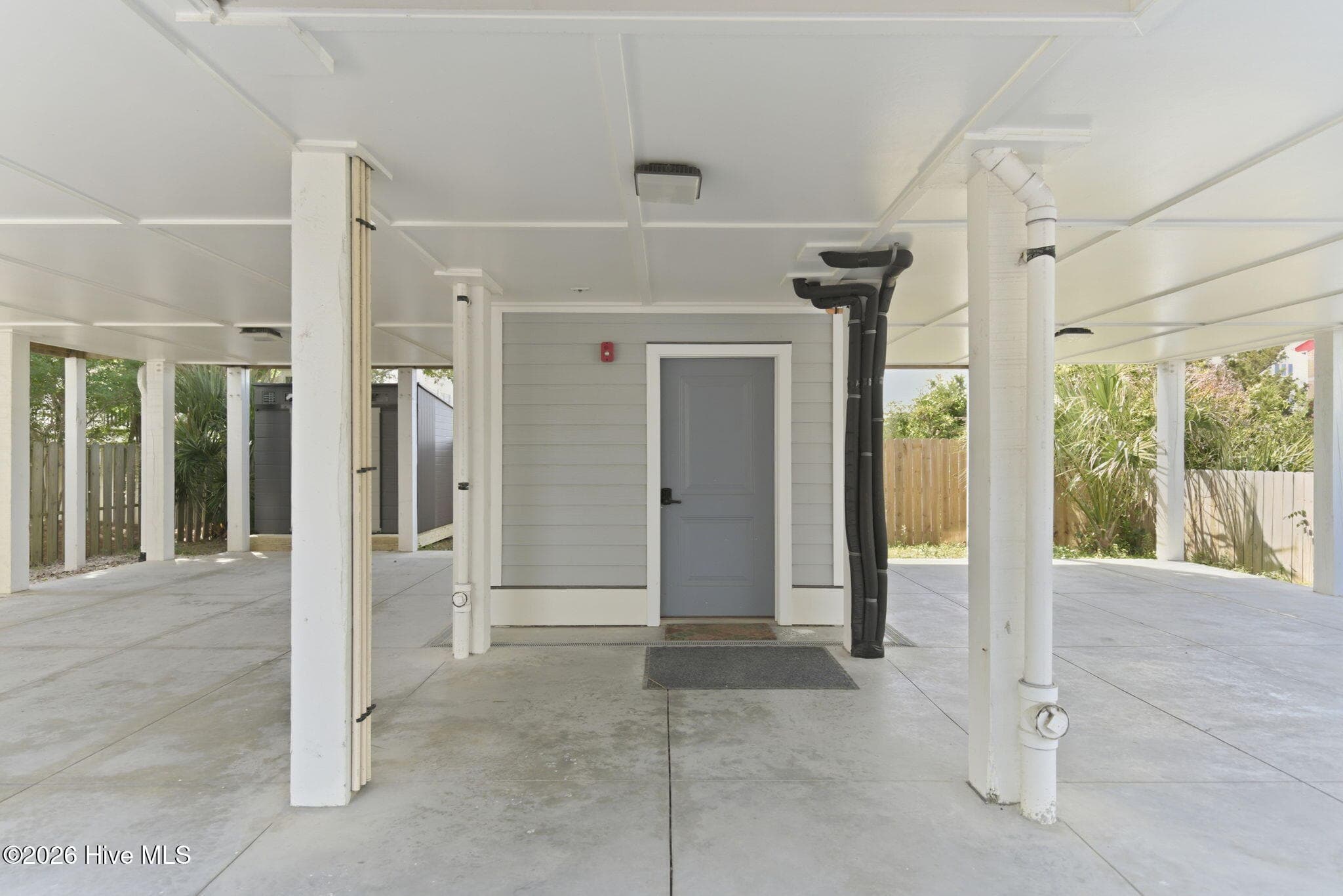 Multi Family at 415 Carolina Beach Avenue N, Carolina Beach, NC 28428, photo 7 of 9