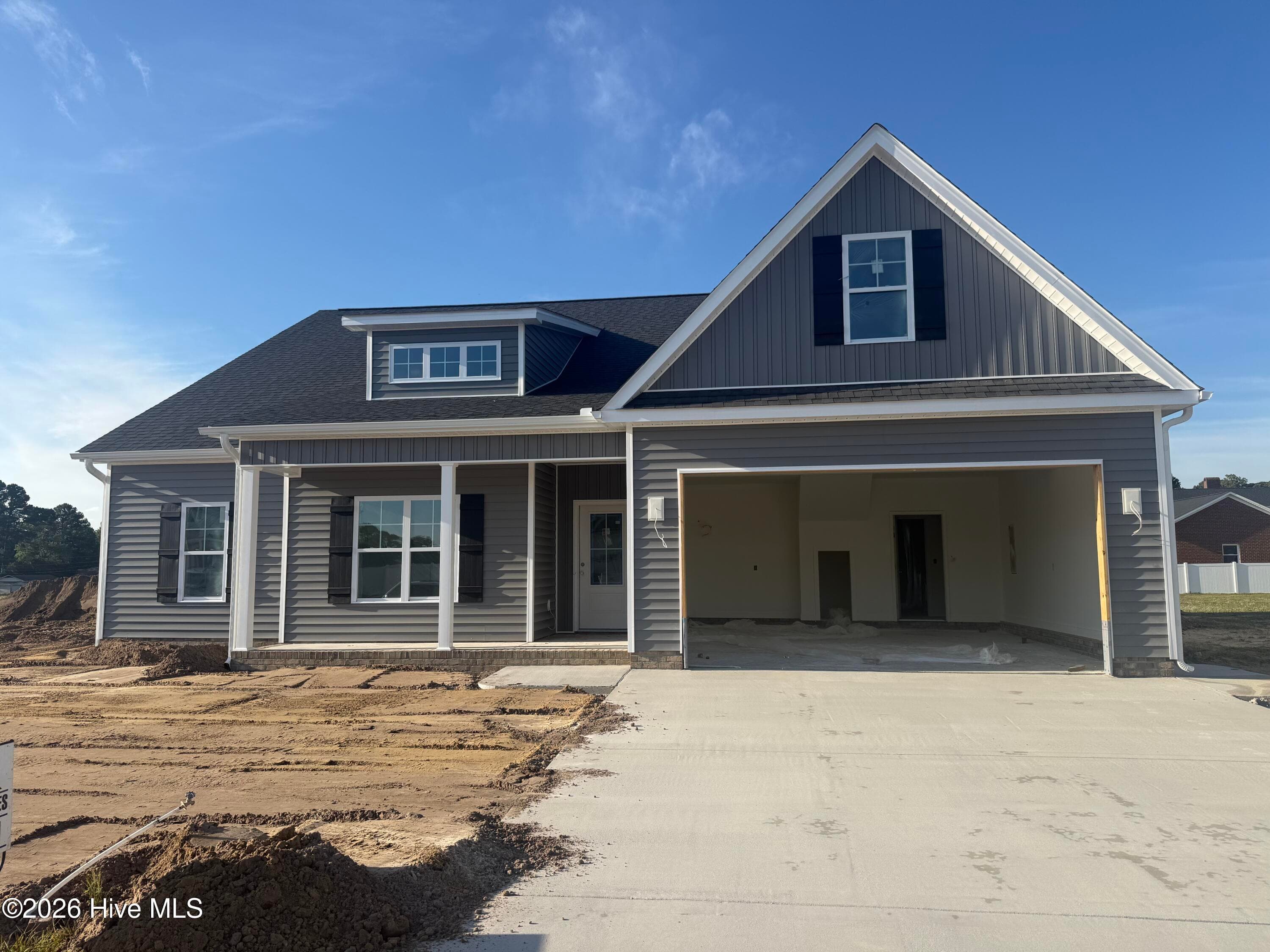 Single Family Residence at 823 Mulligan Drive, Ayden, NC 28513, photo 2 of 71