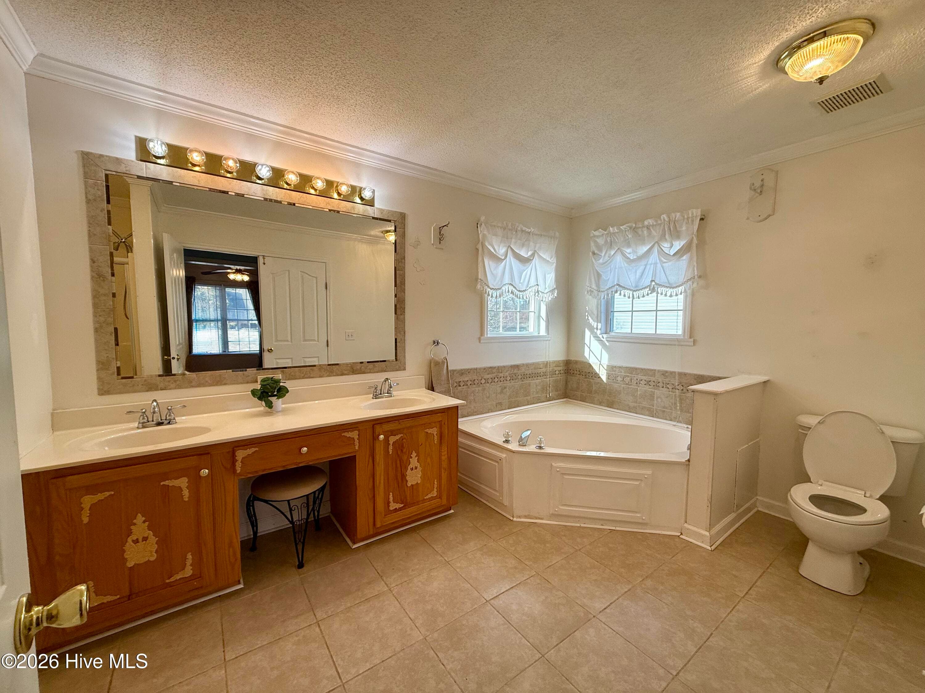 Manufactured Home at 1045 Mascot Lane, Williamston, NC 27892, Williamston, photo 45 of 64