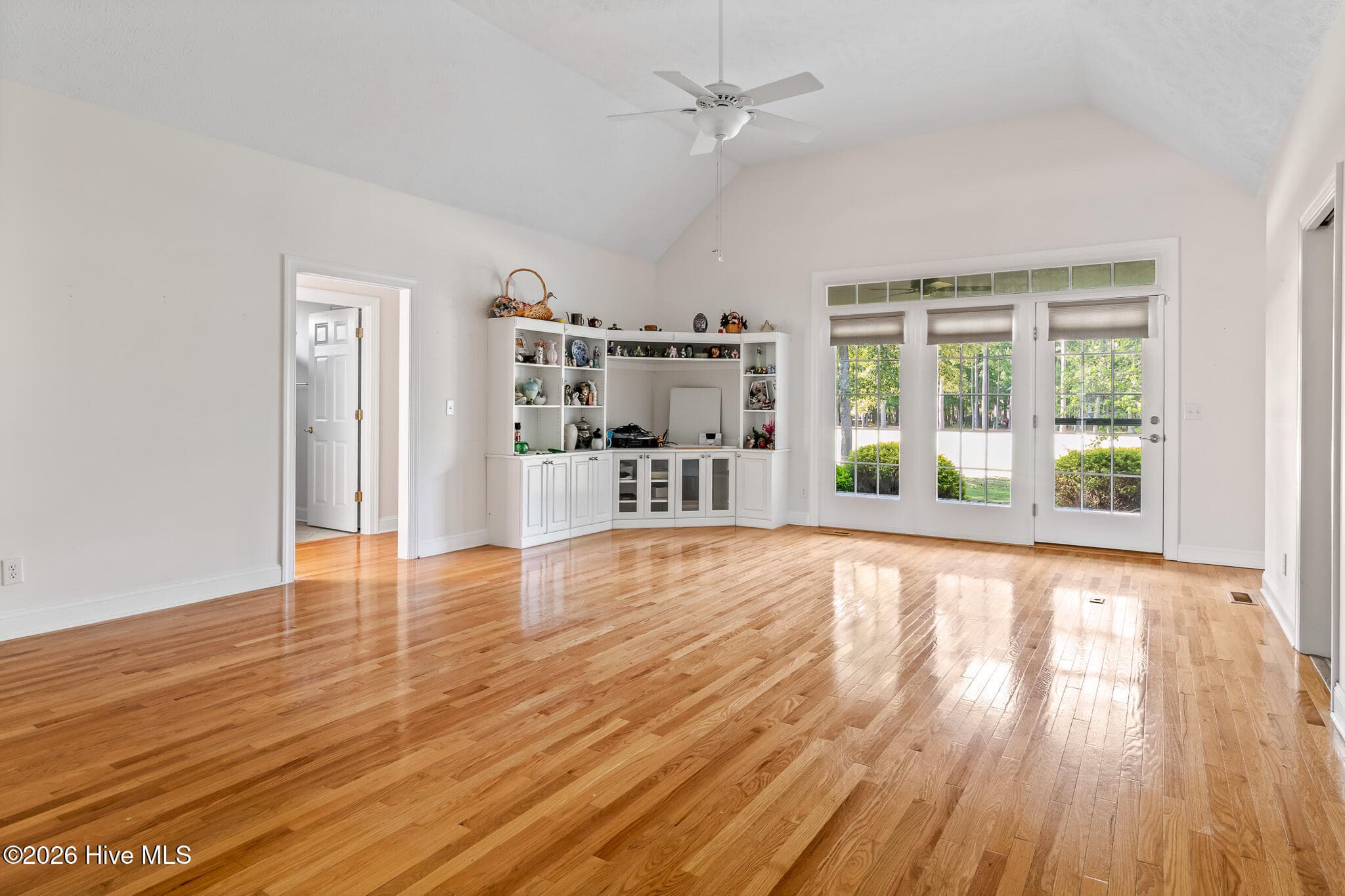 Single Family Residence at 402 Lockwood Lane SW, Supply, NC 28462, photo 6 of 75