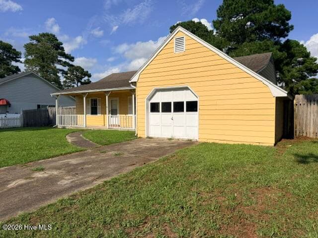 Single Family Residence at 2218 Bridle Trail, Midway Park, NC 28544, photo 4 of 60