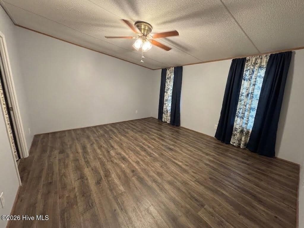 Manufactured Home at 1370 Forest Lake Drive, Lincolnton, GA 30817, photo 17 of 48