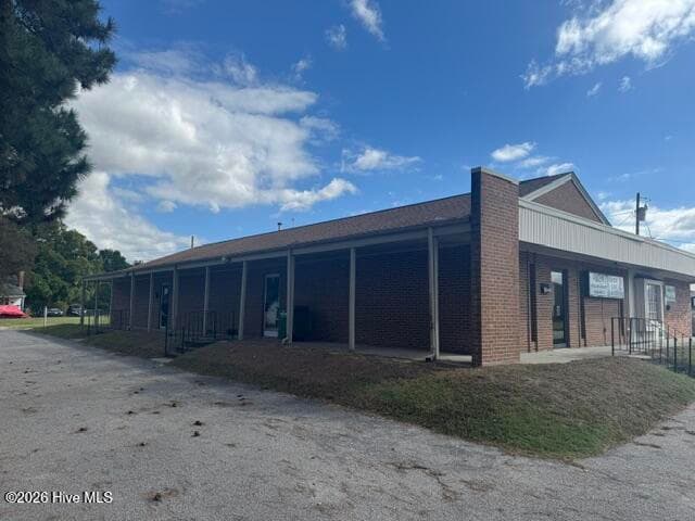 Office at 500 Ward Boulevard, Wilson, NC 27893, photo 4 of 9