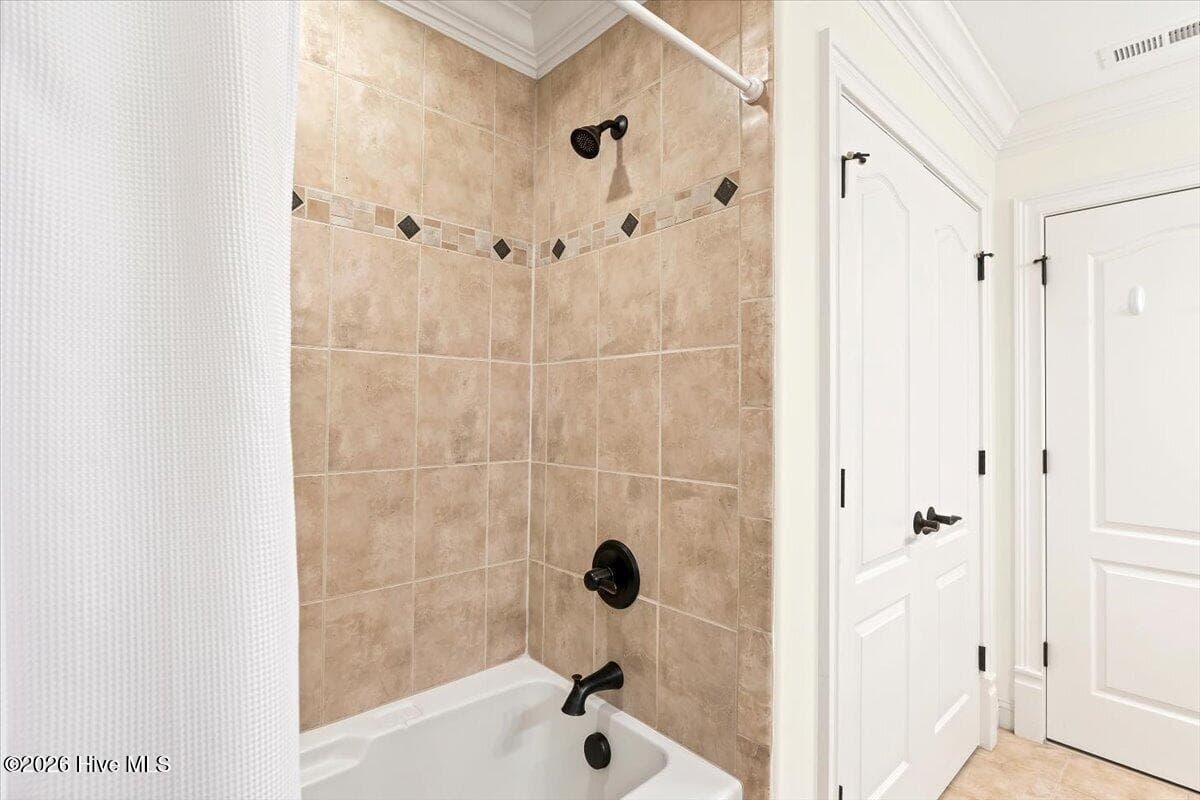 Full Wall Tiled Shower with Tub - 150 Cochrane Castle Circle, Pinehurst, NC 28374