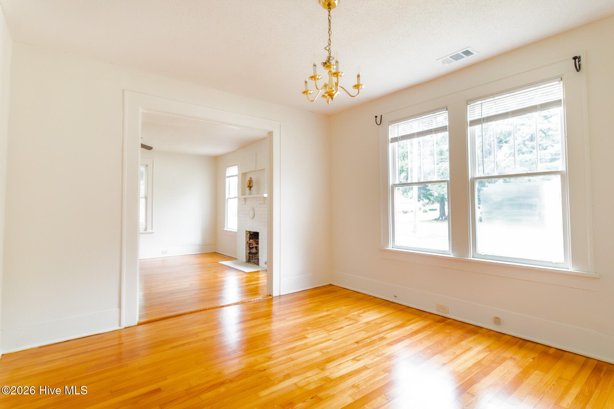 Single Family Residence at 2517 Wrightsboro Road, Augusta, GA 30904, photo 10 of 62