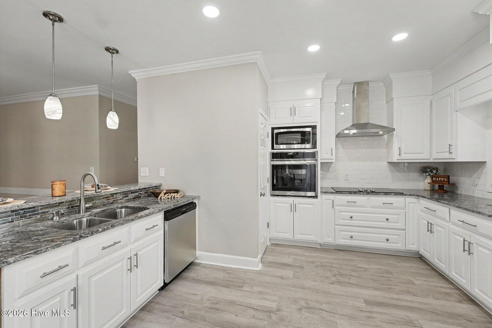 Spacious kitchen with built in oven & microwave with separate cooktop. - 2112 Burnside Drive NW, Wilson, NC 27896