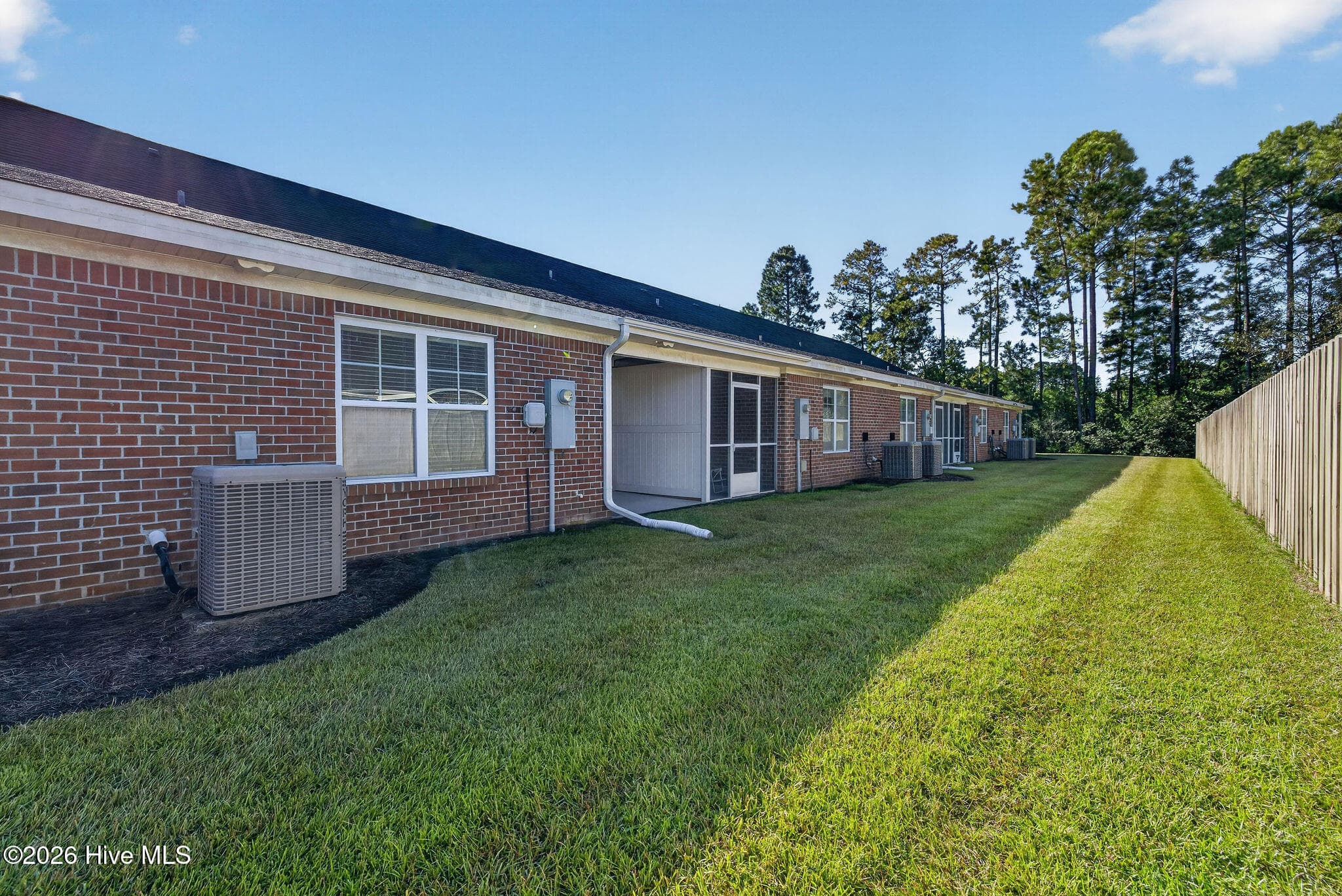 Townhouse at 1069 Bridgeport Way, Leland, NC 28451, photo 6 of 35