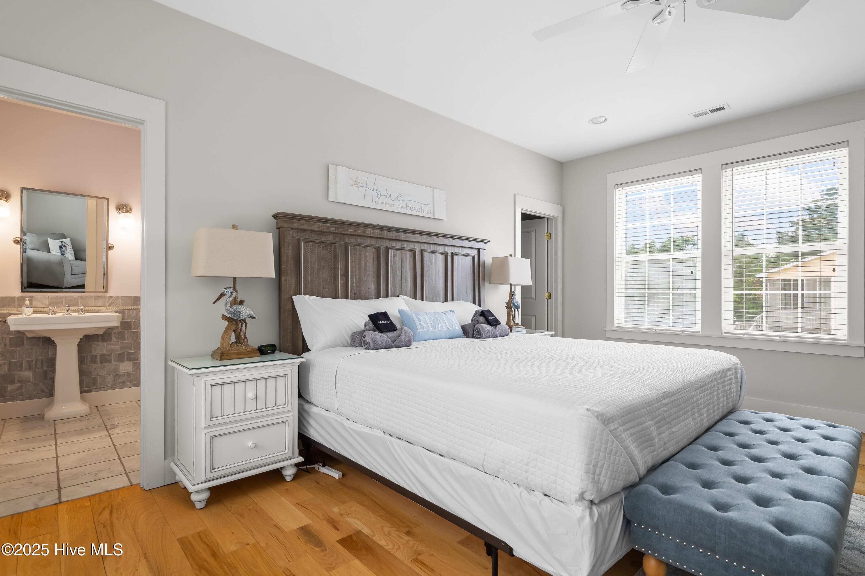Single Family Residence at 320 Governor Safford Lane, Emerald Isle, NC 28594, photo 19 of 90