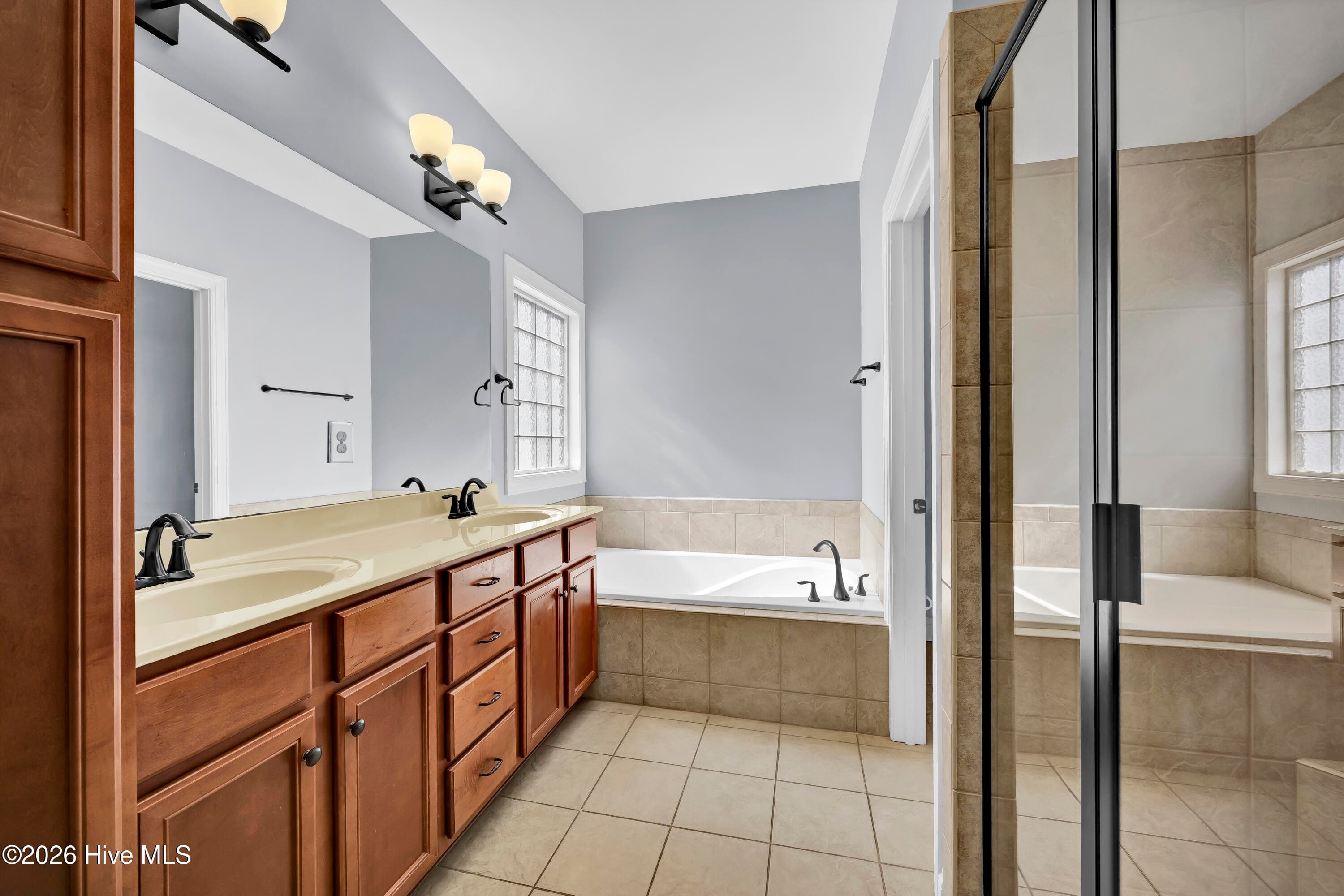 Single Family Residence at 1245 Lillibridge Drive, Leland, NC 28451, photo 13 of 33