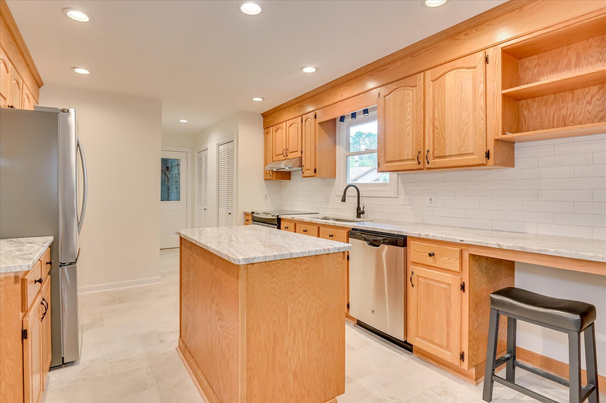 Single Family Residence at 301 Misty Cove, McCormick, SC 29835, photo 19 of 60
