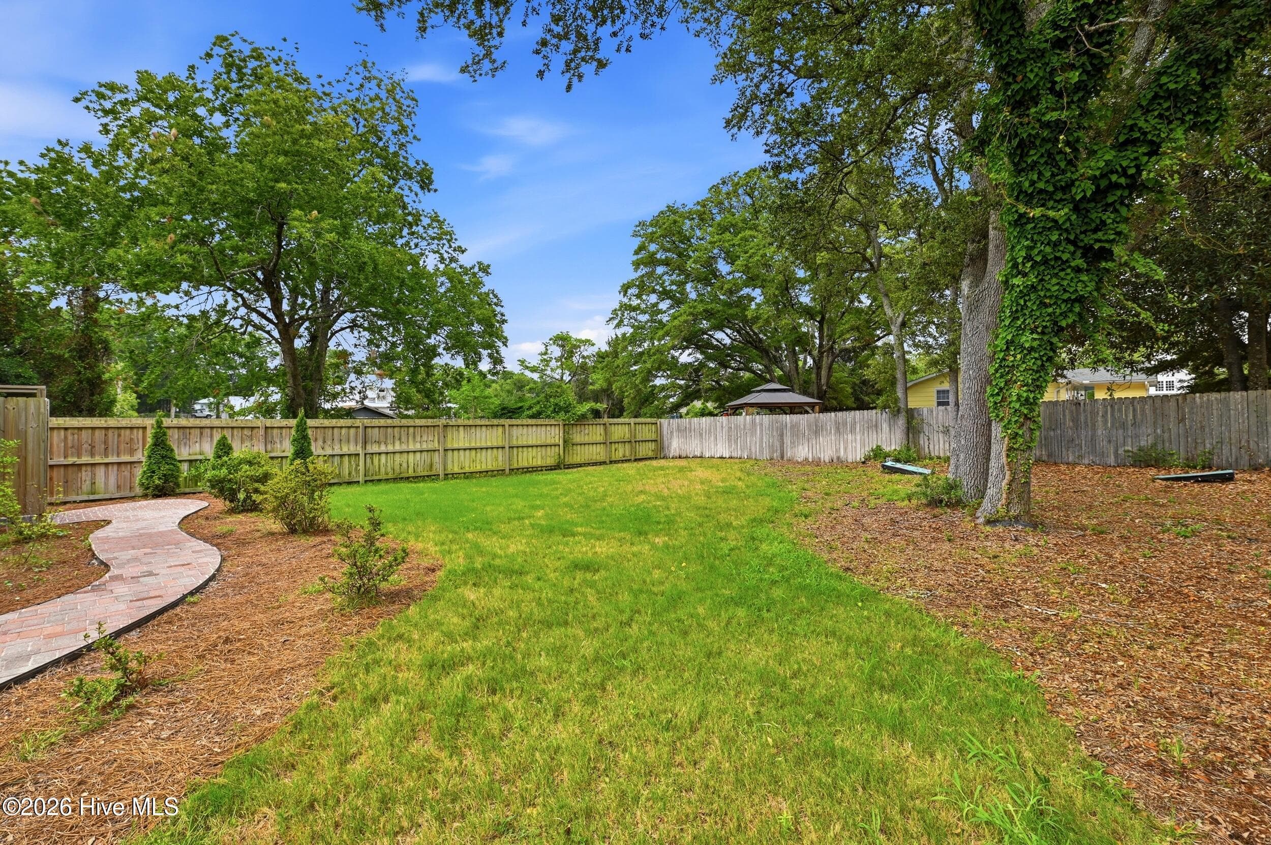 Single Family Residence at 609 Clarendon Avenue, Southport, NC 28461, photo 5 of 5