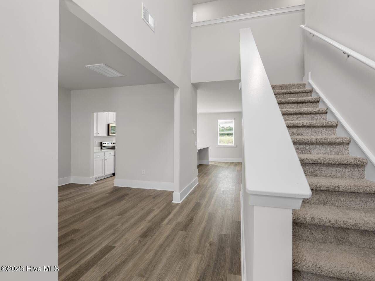 Single Family Residence at 516 Bogue View Road Lot 51, Hubert, NC 28539, photo 5 of 49