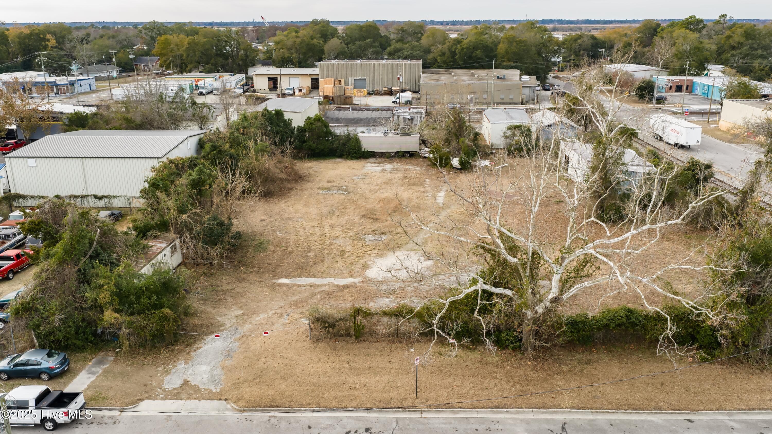 Mixed Use at 1403 S 5th Avenue, Wilmington, NC 28401, photo 6 of 27