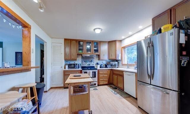 Single Family Residence at 104 Darsel Lane, Point Harbor, NC 27964, photo 7 of 27