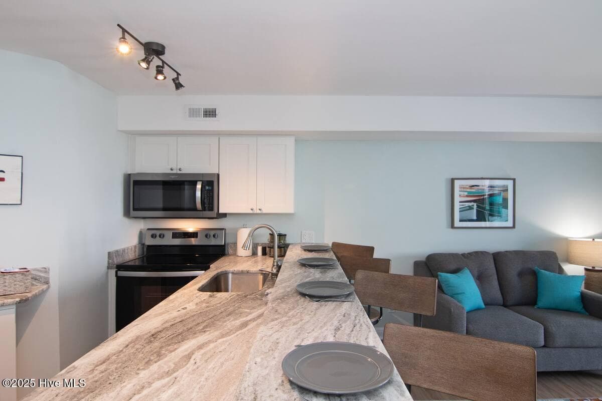 Condominium at 1601 Carolina Beach Avenue N Unit 15-B, Carolina Beach, NC 28428, Carolina Beach, photo 12 of 25