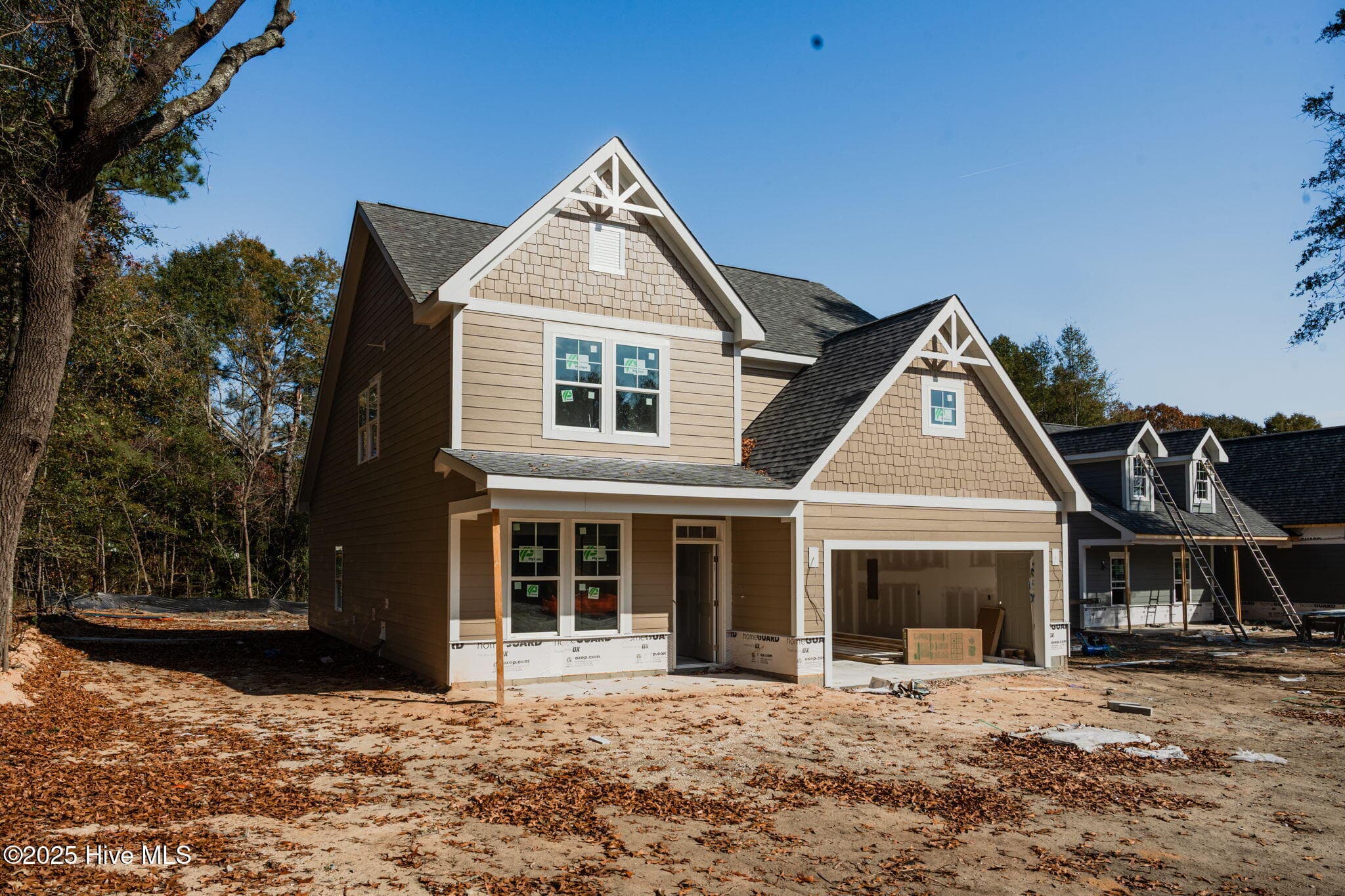 TELLURIDE LOT 04 - 'Berton' - 221 Telluride Court, Aberdeen, NC 28315