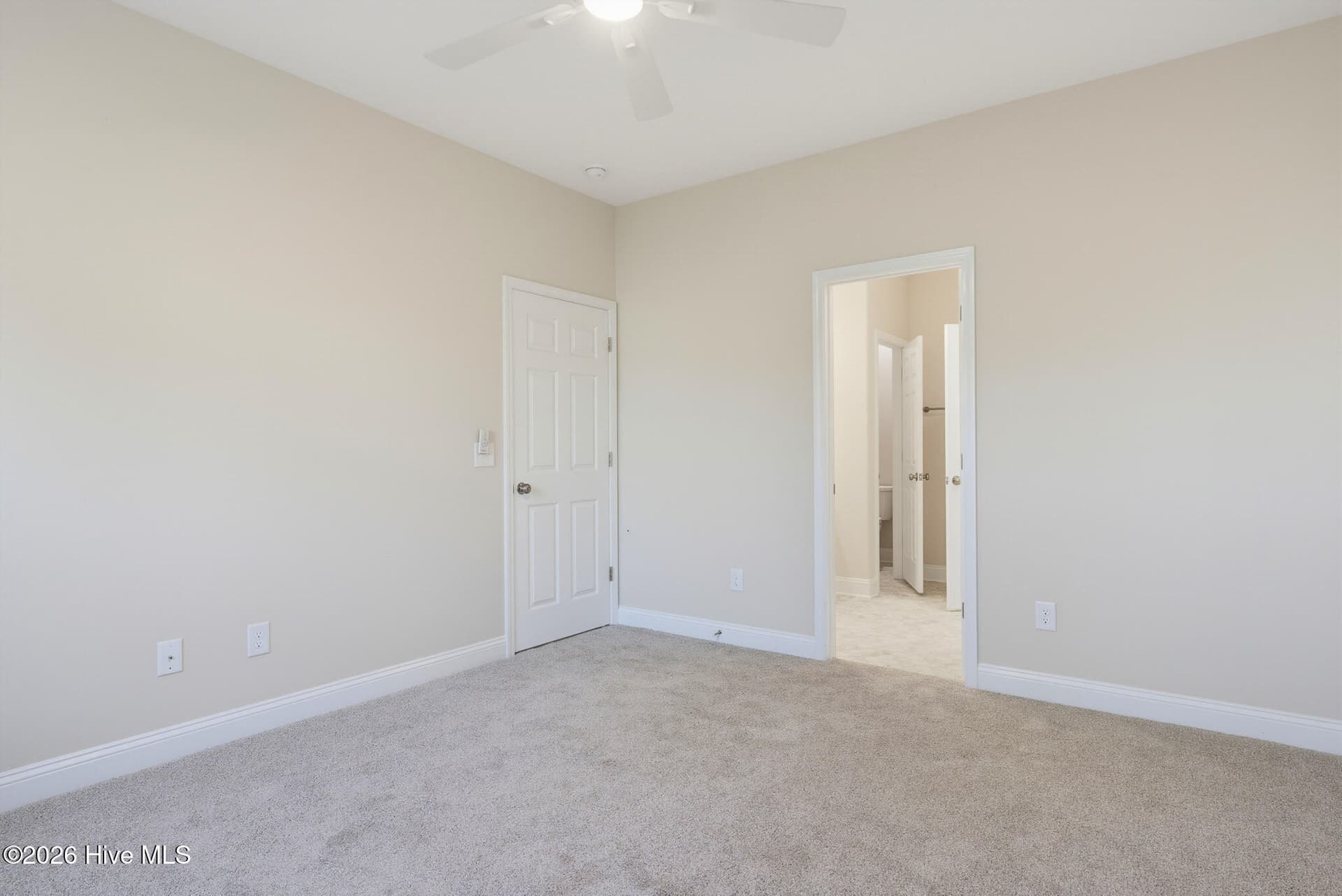 Townhouse at 224 Sandpiper Place, Holly Ridge, NC 28445, photo 18 of 28